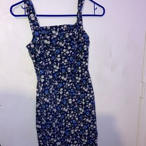 High quality floral flowered mini hollister dress.